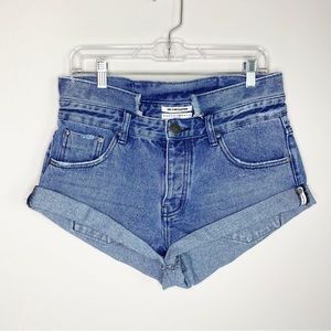 One Teaspoon Bandits Relaxed Fit Button Fly Twisted Hem Denim Shorts Size 28